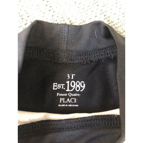 old navy Boys size 3t swim suit set rash guard shorts octopus pool - Picture 4 of 4